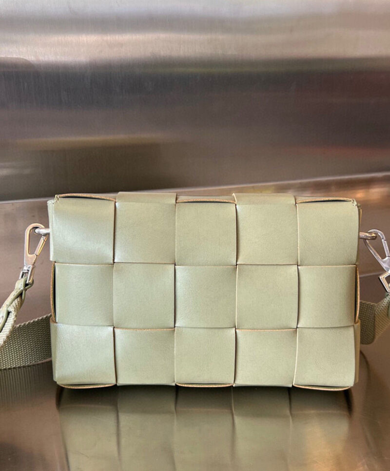 Bottega Veneta Cassette With Versatile Strap